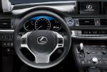 Lexus CT200h 2010 года